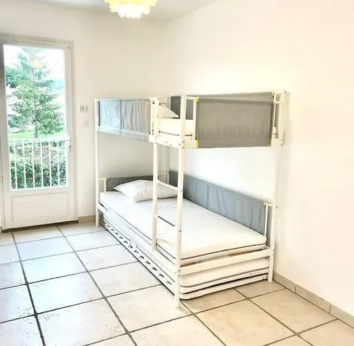 Charmante Pour 10 Personnes Villa *