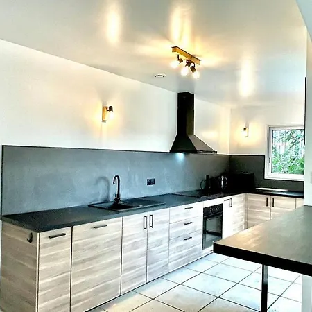 Charmante Pour 10 Personnes *